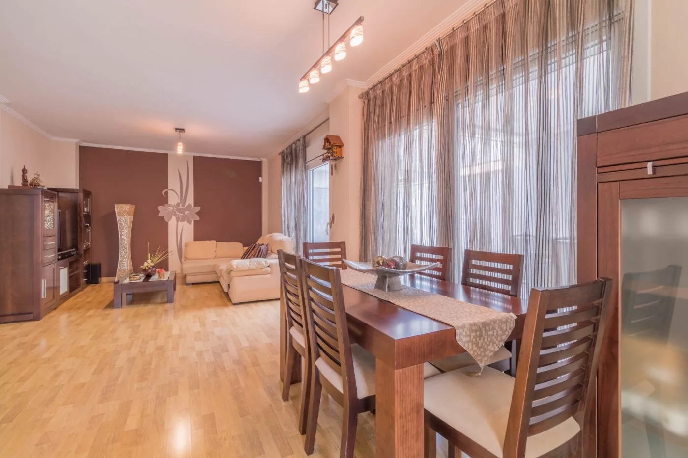 Bungalow · 3 bed · 3 baths · 180 m² · Elda — Photo 3 of 21