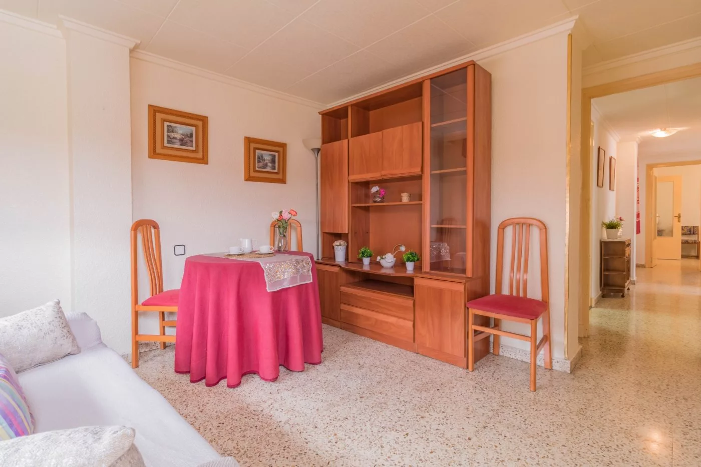 Apartment · 3 bed · 1 bath · 80 m² · Elda — Photo 2 of 10