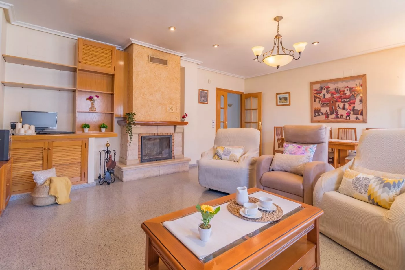 House · 3 bed · 2 baths · 166 m² · Elda — Photo 2 of 25