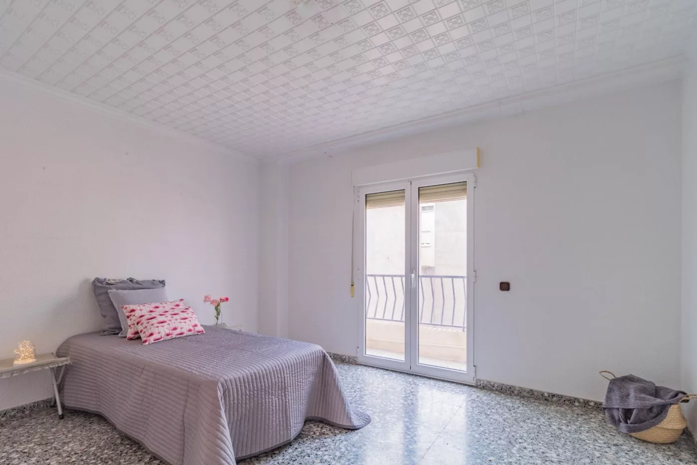 Apartment · 4 bed · 1 bath · 90 m² · Elda — Photo 3 of 12
