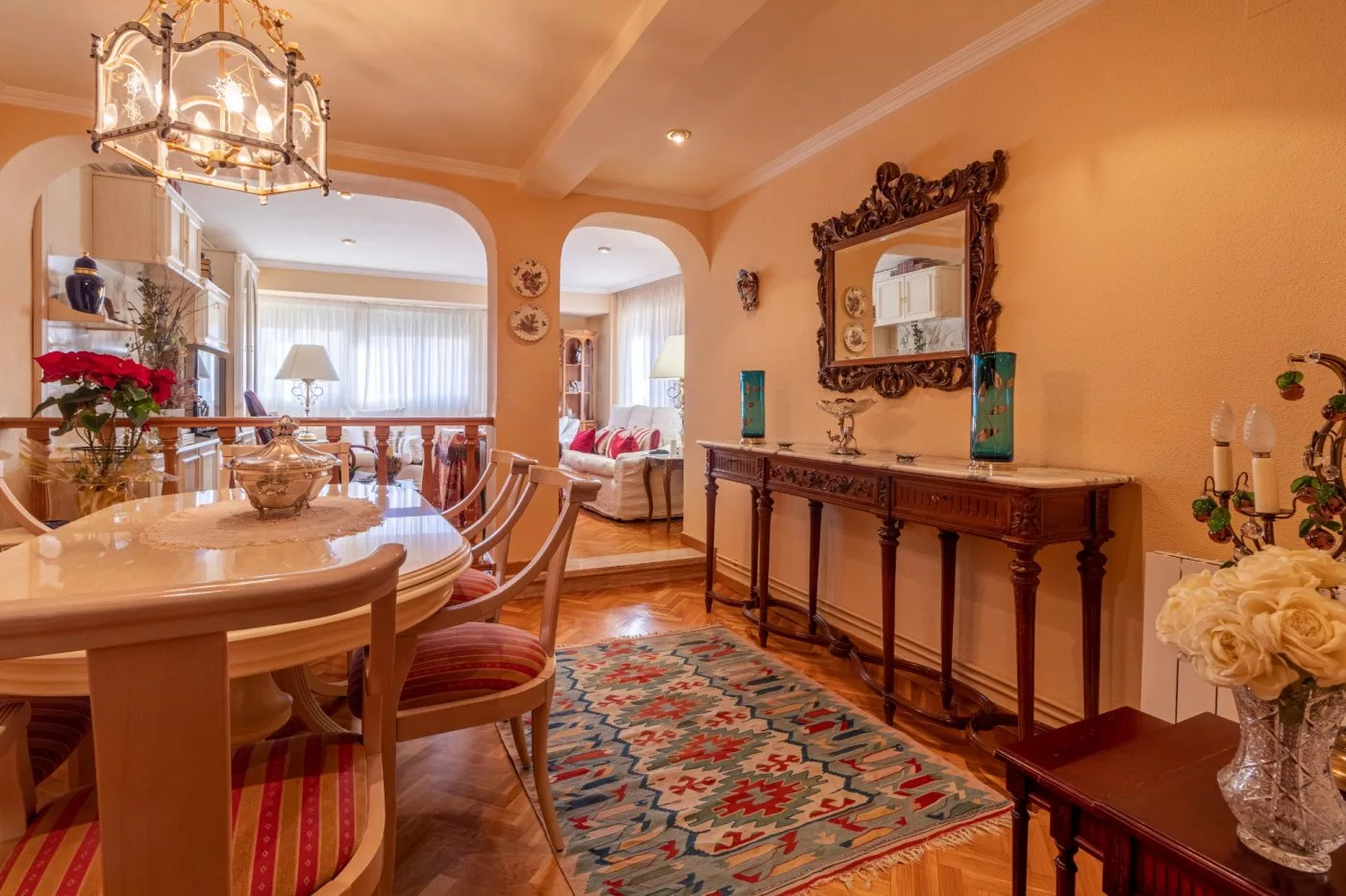 Piso acogedor en el centro de Elda — Foto 3 de 17