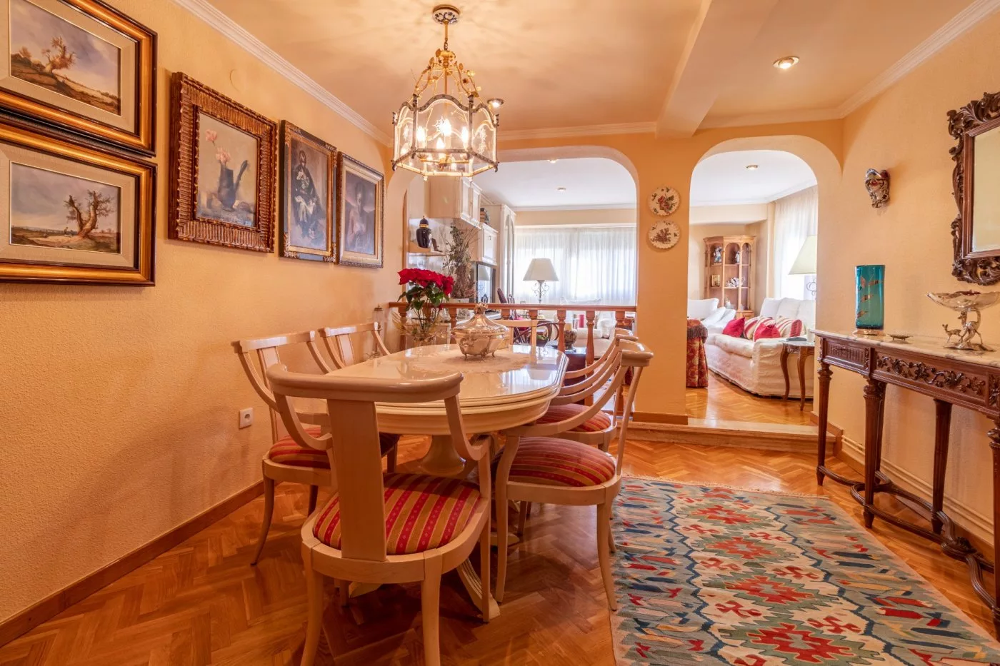 Piso acogedor en el centro de Elda — Foto 4 de 17