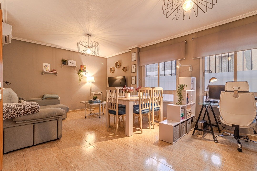 Apartment · 2 bed · 2 baths · 80 m² · Petrer