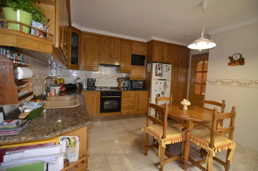 House · 6 bed · 5 baths · 430 m² · Petrer — Photo 2 of 18