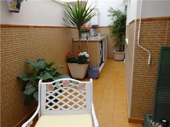 Apartment · 4 bed · 2 baths · 130 m² · Elda — Photo 5 of 8