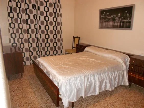 Apartment · 3 bed · 1 bath · 90 m² · Elda