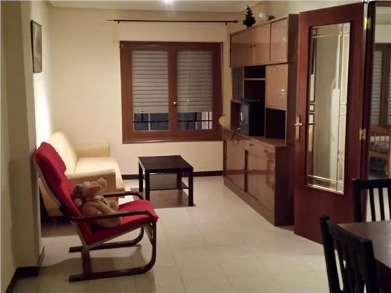 Apartment · 3 bed · 1 bath · 75 m² · Petrer — Photo 5 of 7