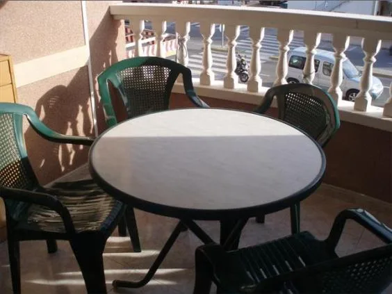 Apartment · 2 bed · 1 bath · 65 m² · Santa Pola — Photo 5 of 8