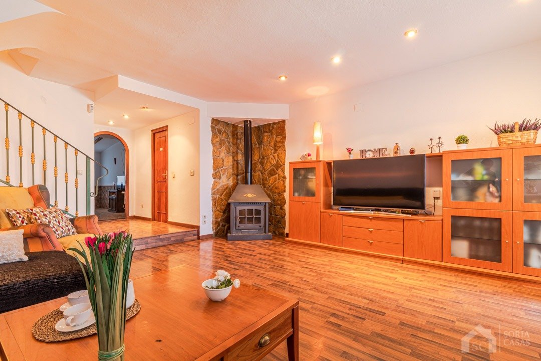 Bungalow · 3 bed · 2 baths · 110 m² · Elda — Photo 2 of 15