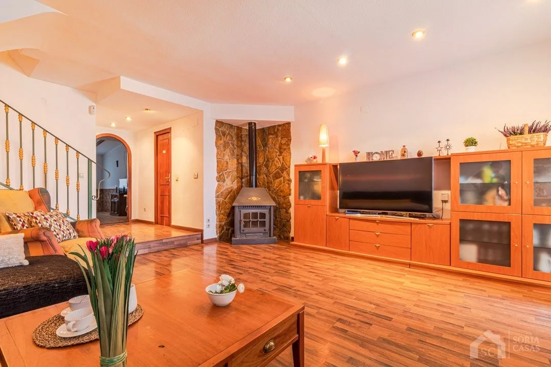 Bungalow · 3 bed · 2 baths · 110 m² · Elda — Photo 2 of 15