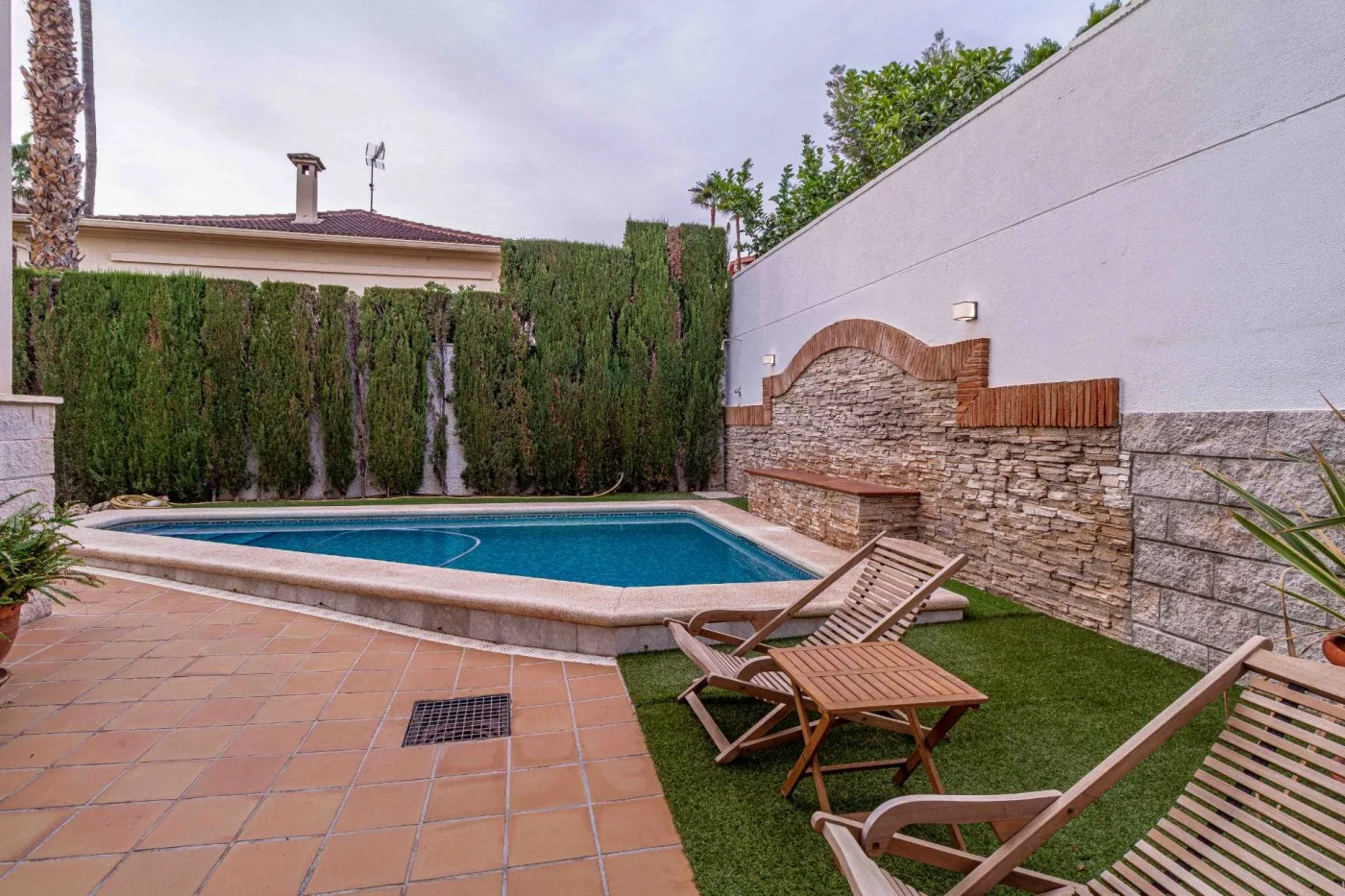 Villa · 3 bed · 4 baths · 215 m² · Elda — Photo 2 of 59