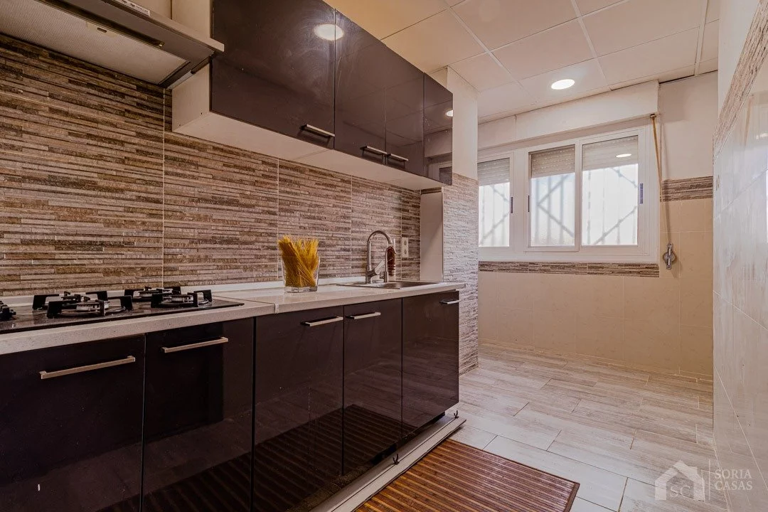 Ground floor apartment for rent in Barrio la salud, Elda