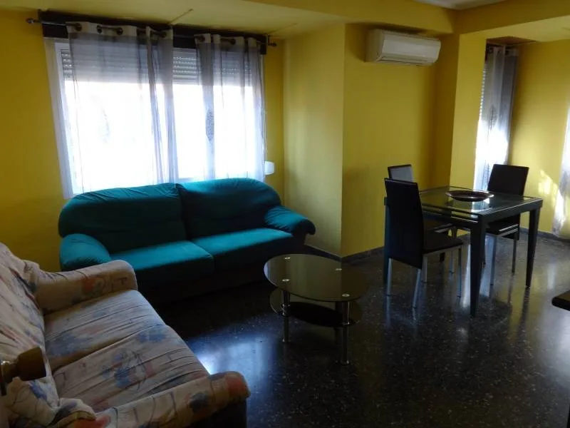 Apartment · 2 bed · 1 bath · 65 m² · Elda — Photo 2 of 11