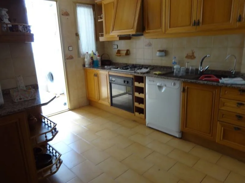 Apartment · 3 bed · 2 baths · 100 m² · Elda