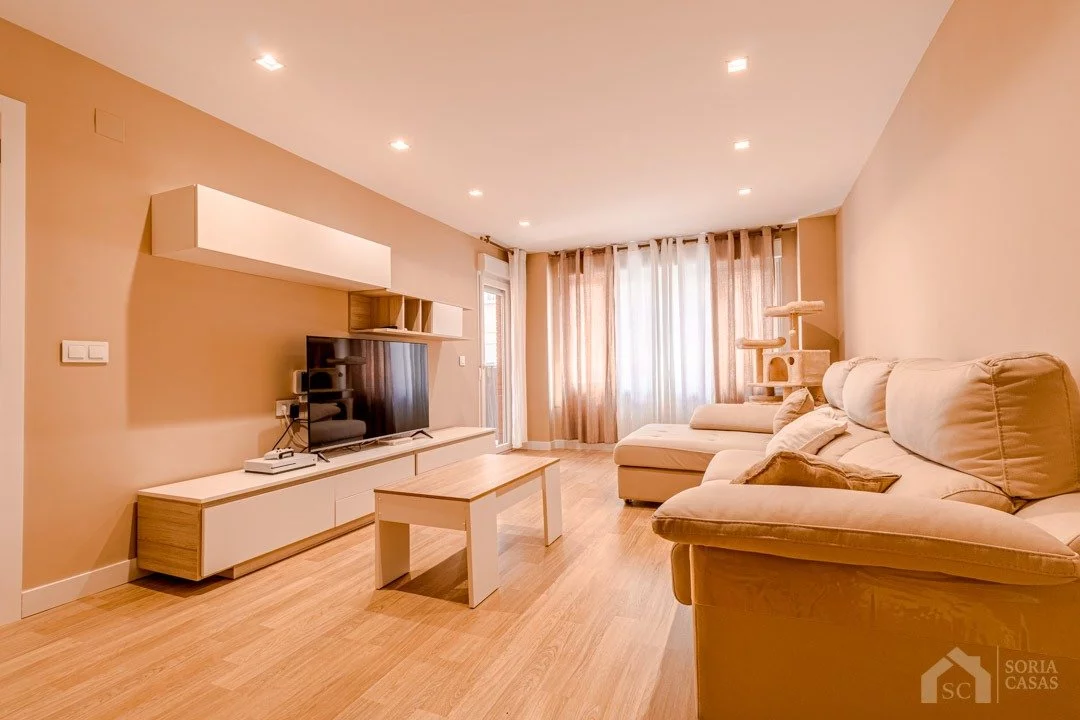 Apartment for rent in Camino viejo de Elda, Petrer — Photo 5 of 19