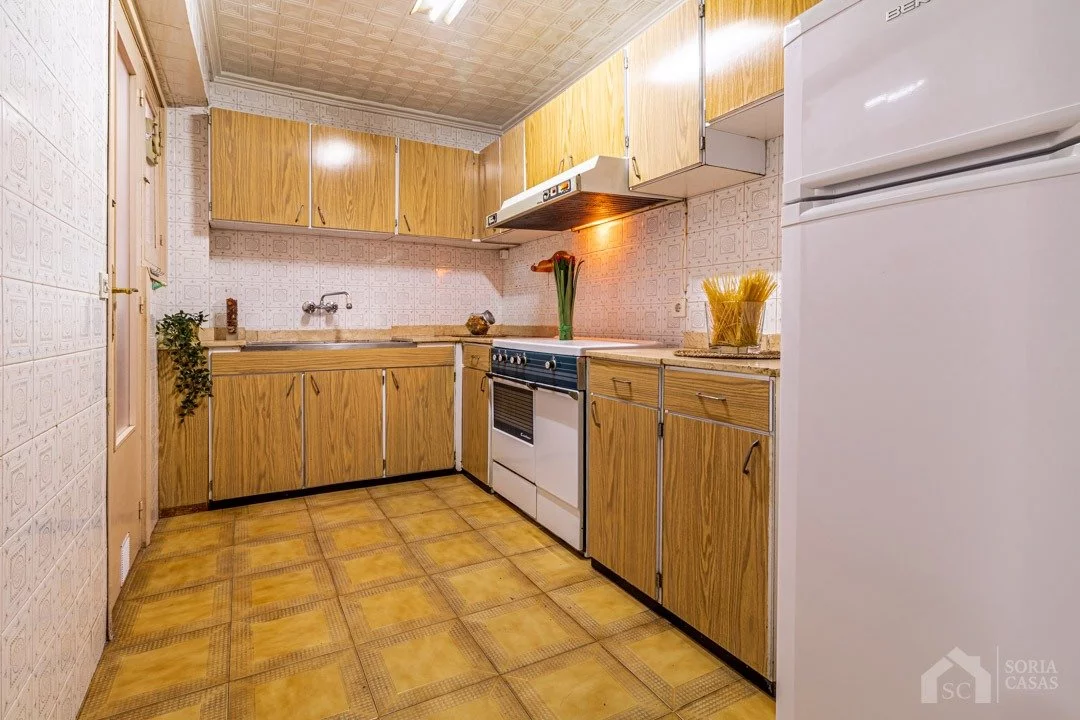 Apartment for rent in Av. de Madrid, Petrer — Photo 4 of 12