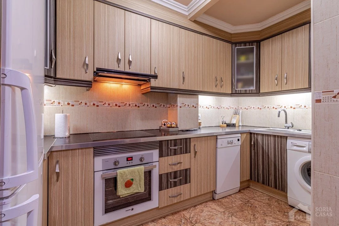 Apartment for rent in Avd. Olimpiadas, Elda — Photo 2 of 8