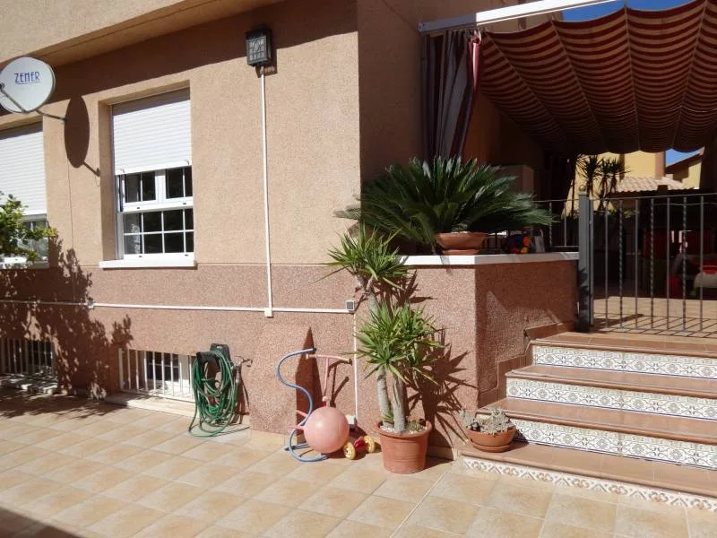 Bungalow · 3 bed · 3 baths · 230 m² · Elda