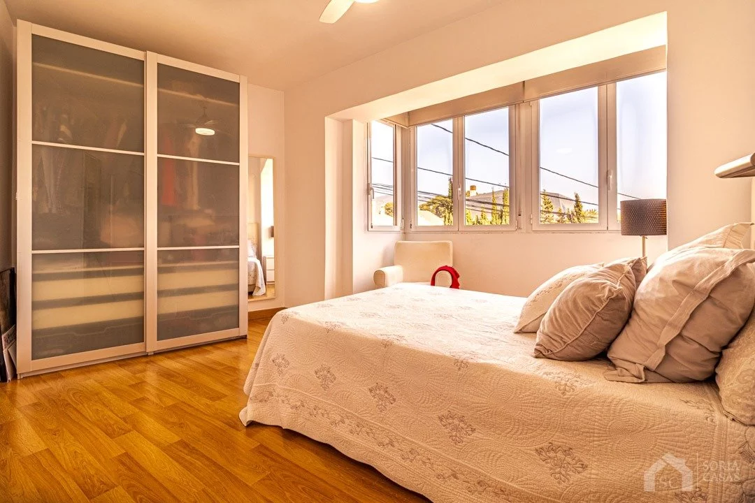 Apartment for rent in Av. acacias, Elda — Photo 3 of 9