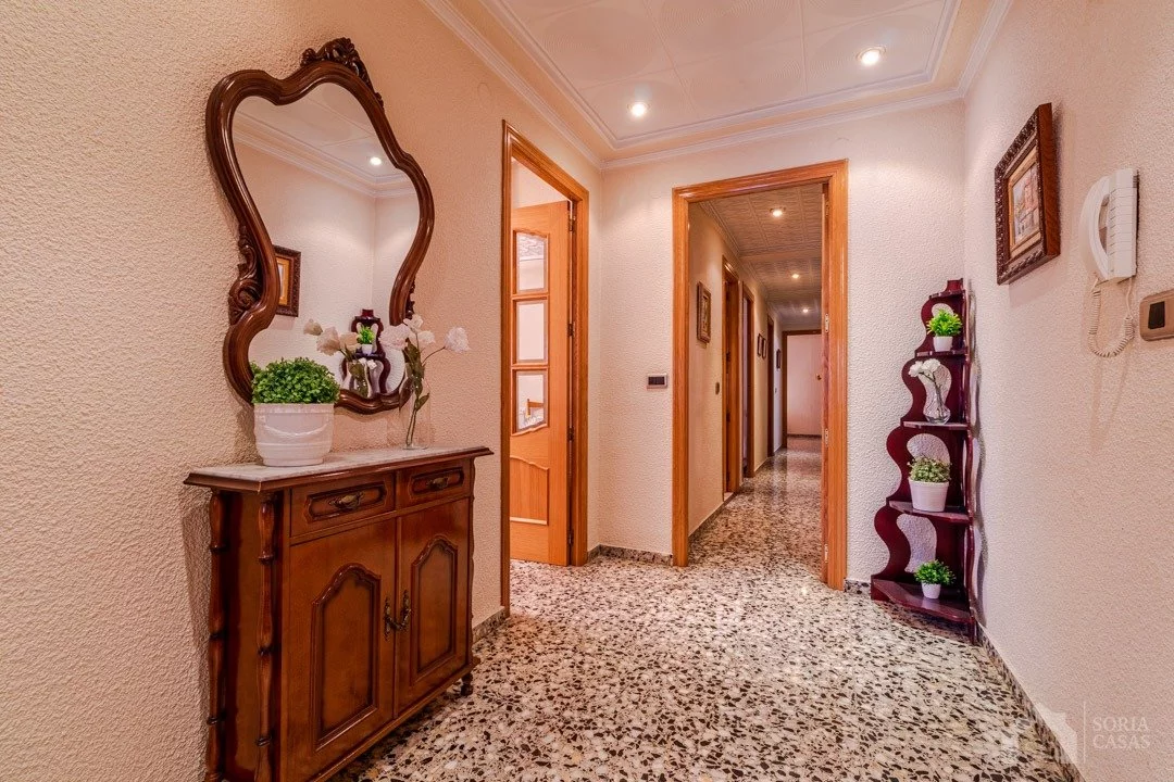 Apartment for rent in Avenidas chapí - alfonso xiii, Elda — Photo 4 of 16