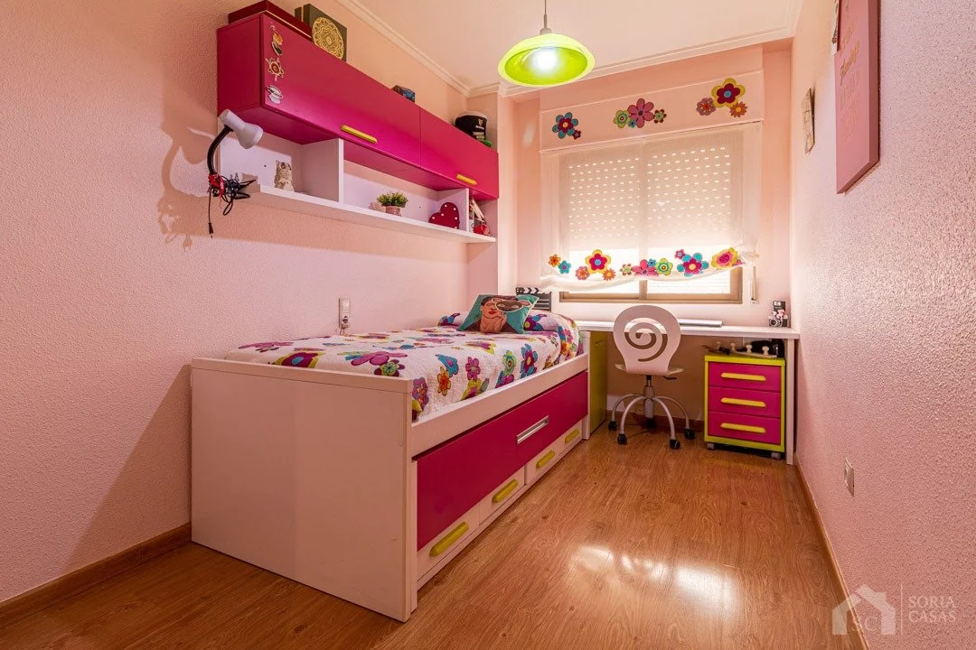 Apartment for rent in Av. reina victoria, Elda — Photo 2 of 10