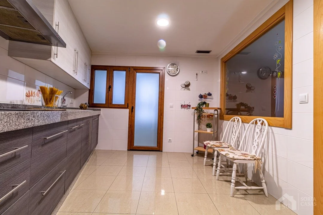 Apartment for rent in Mercado central, Elda — Photo 3 of 19