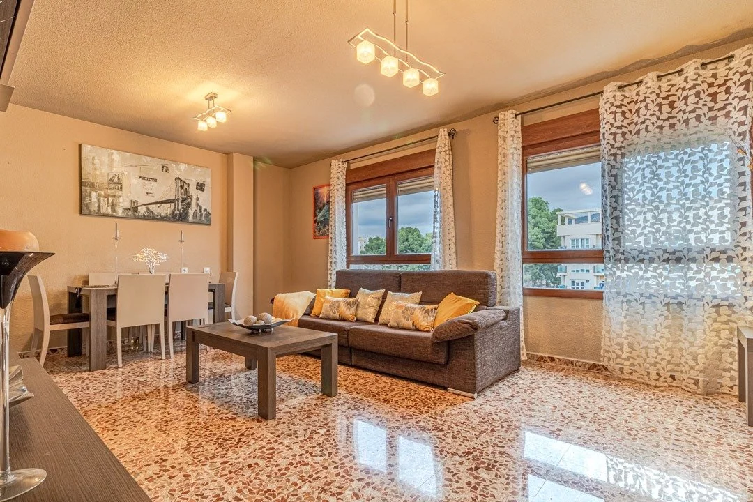 Apartment for rent in Mercado central, Elda — Photo 4 of 19