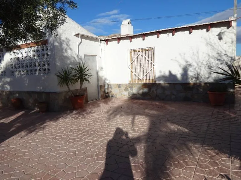 Country house · 3 bed · 1 bath · 100 m² · Elda — Photo 2 of 21