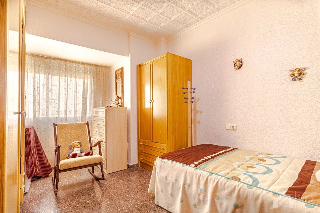 Apartment for rent in Av. alfonso xiii, Elda — Photo 5 of 11