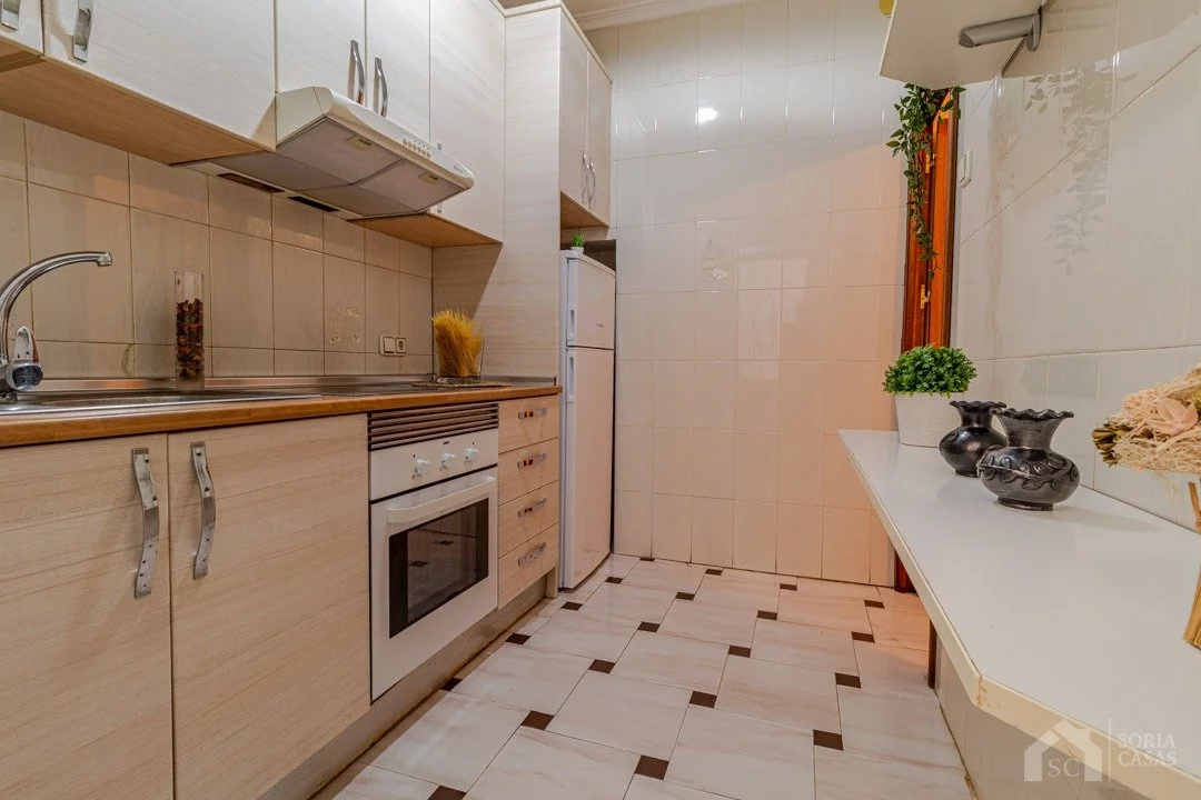 Apartment for rent in Murillo, Elda — Photo 2 of 13