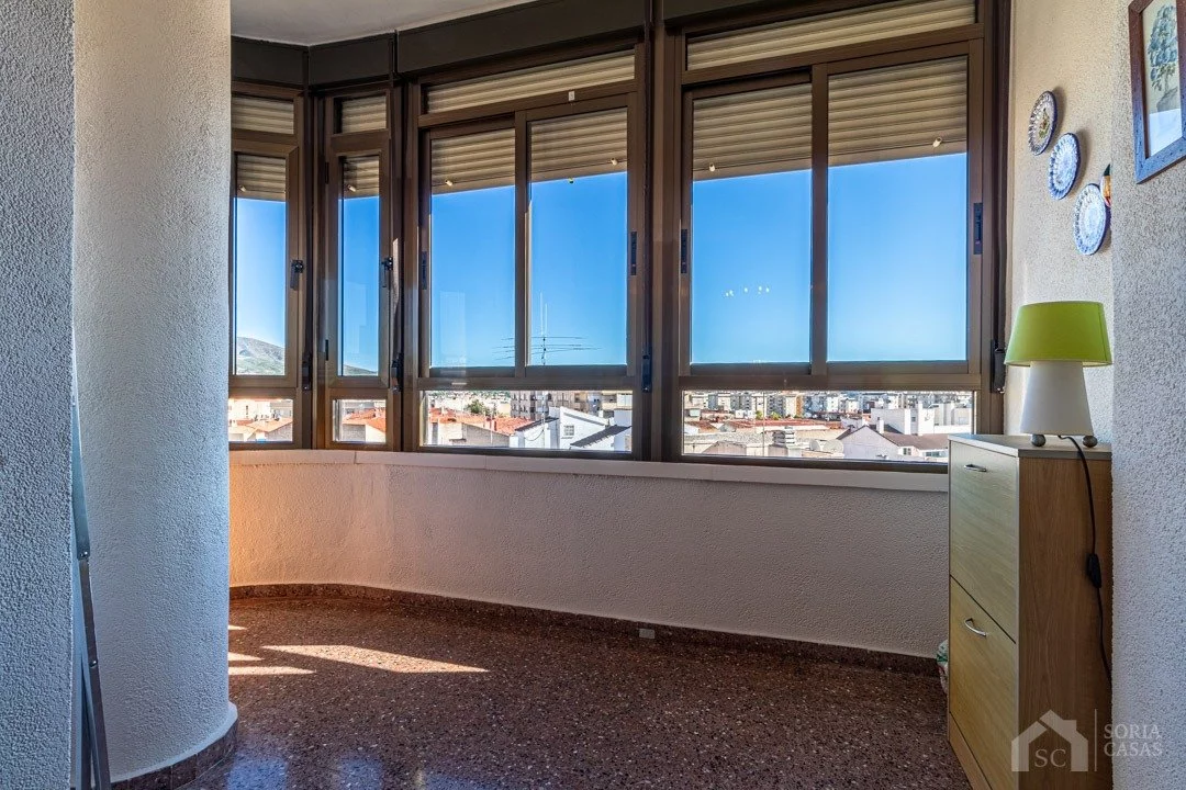 Apartment for rent in Av. alfonso xiii, Elda — Photo 5 of 25