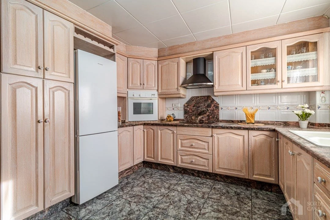 Apartment for rent in Ayuntamiento, Elda — Photo 2 of 12