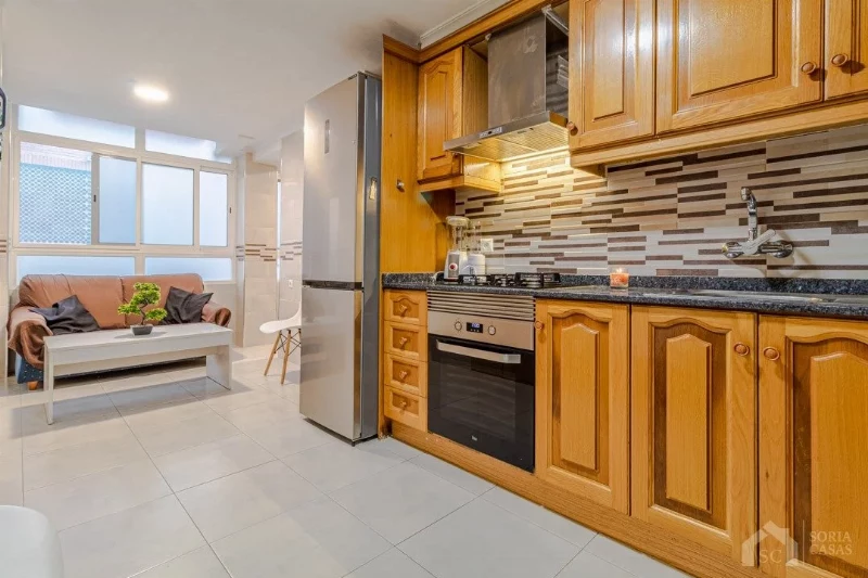 Apartment for rent in Av. alfonso xiii, Elda