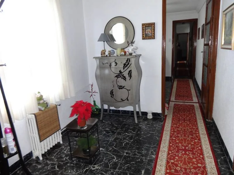 Apartment · 4 bed · 1 bath · 120 m² · Elda — Photo 4 of 16