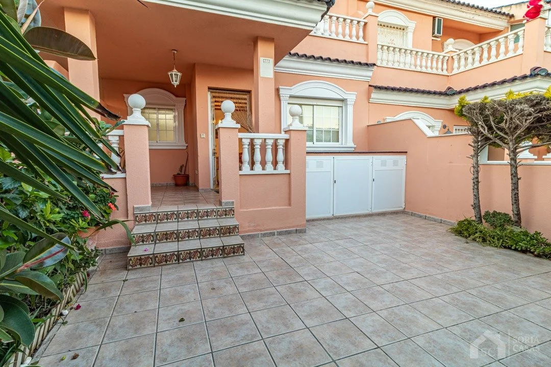 Bungalow for rent in Clot de galvany, Gran alacant