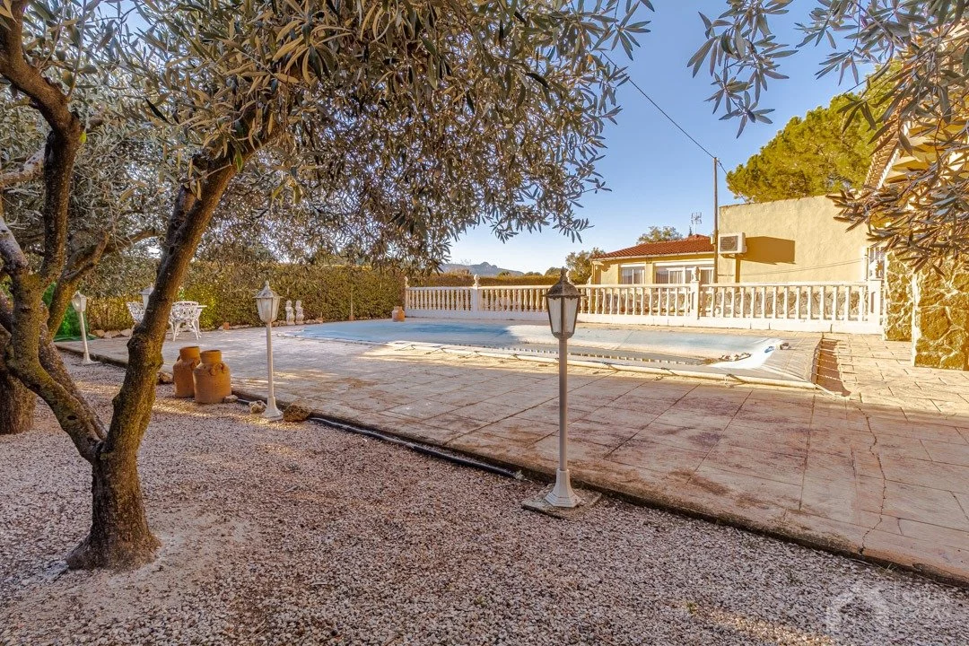 Country house for rent in Chorrillo de Sax, Sax — Photo 5 of 50