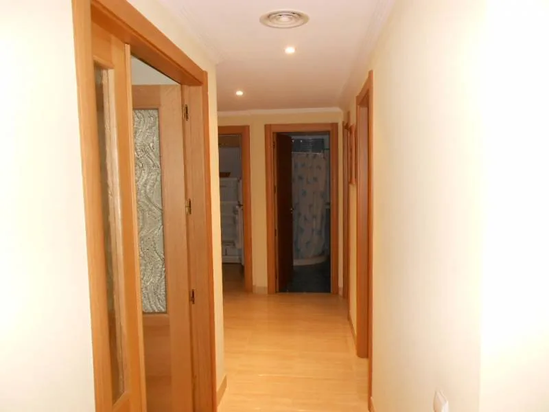 Apartment · 3 bed · 2 baths · 100 m² · Elda — Photo 2 of 11