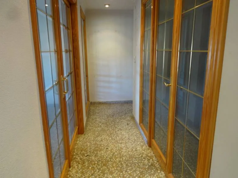 Apartment · 4 bed · 2 baths · 95 m² · Elda — Photo 2 of 21