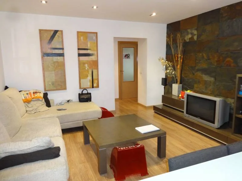 Apartment · 3 bed · 1 bath · 92 m² · Petrer — Photo 3 of 20