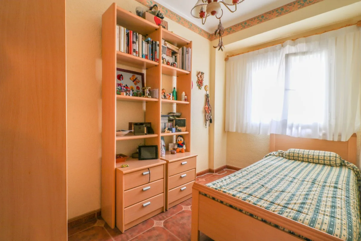 Apartment · 2 bed · 1 bath · 75 m² · Elda — Photo 3 of 10