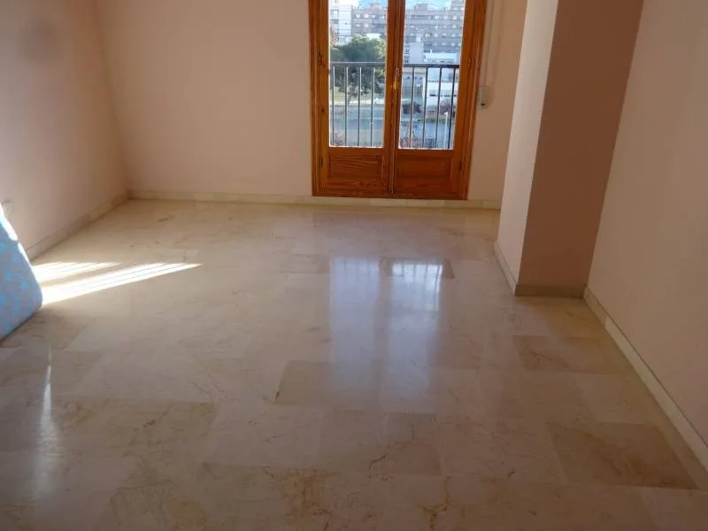 Apartment · 3 bed · 2 baths · 100 m² · Elda — Photo 5 of 20