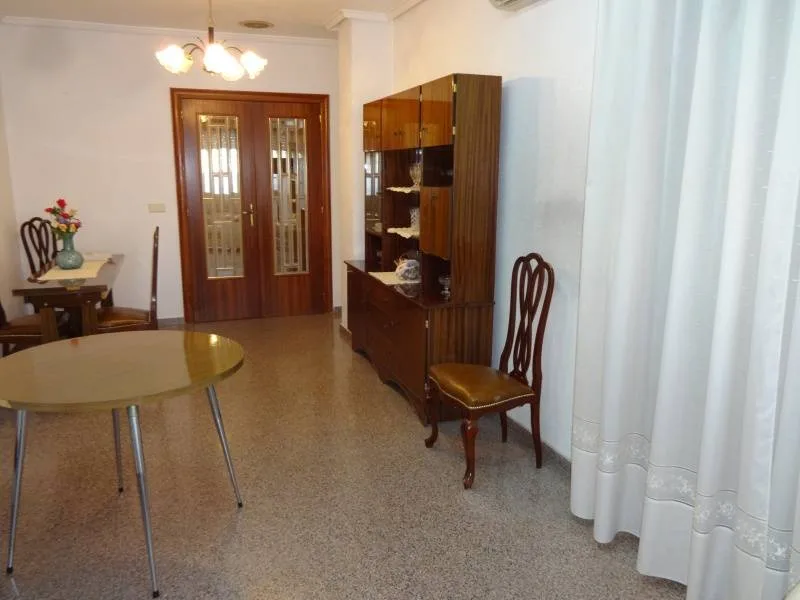 Apartment · 4 bed · 2 baths · 99 m² · Elda — Photo 4 of 19