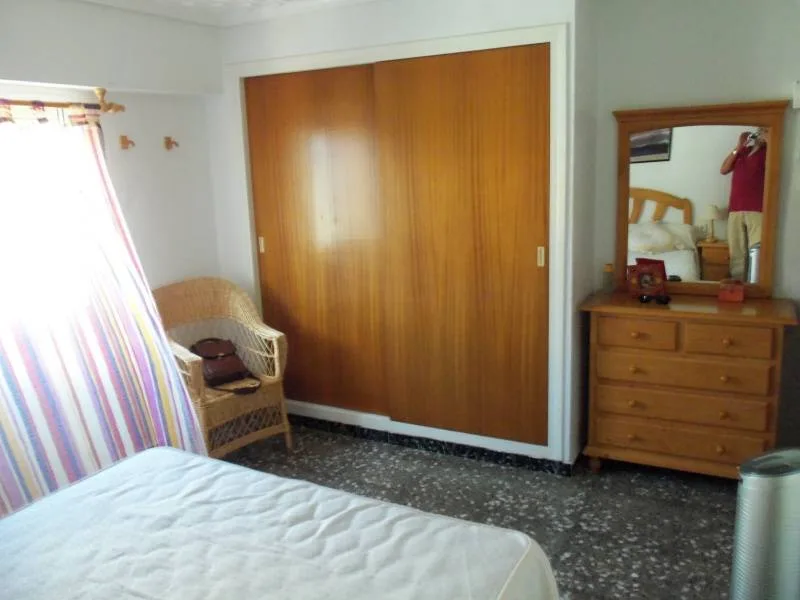 Apartment · 3 bed · 1 bath · Santa Pola — Photo 5 of 20