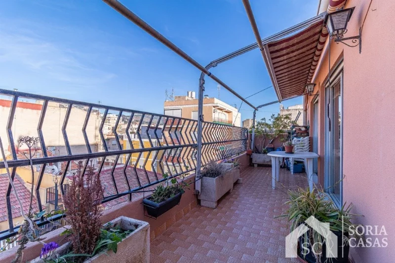 Ático for rent in Cruz de los caídos, Elda