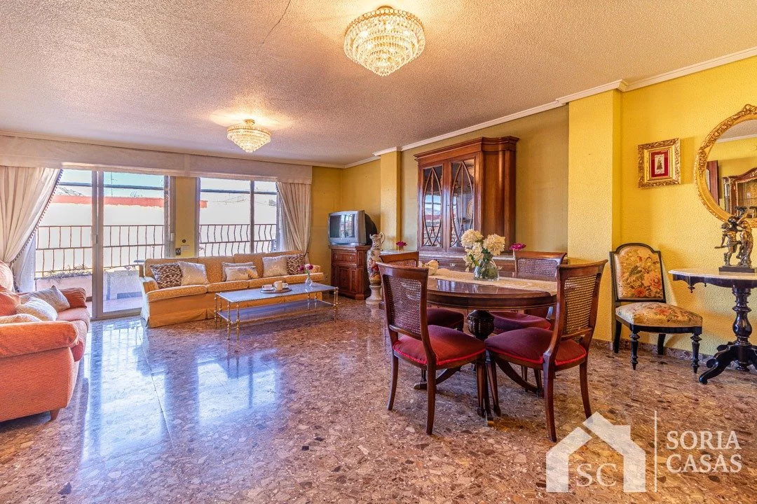 Ático for rent in Cruz de los caídos, Elda — Photo 3 of 32