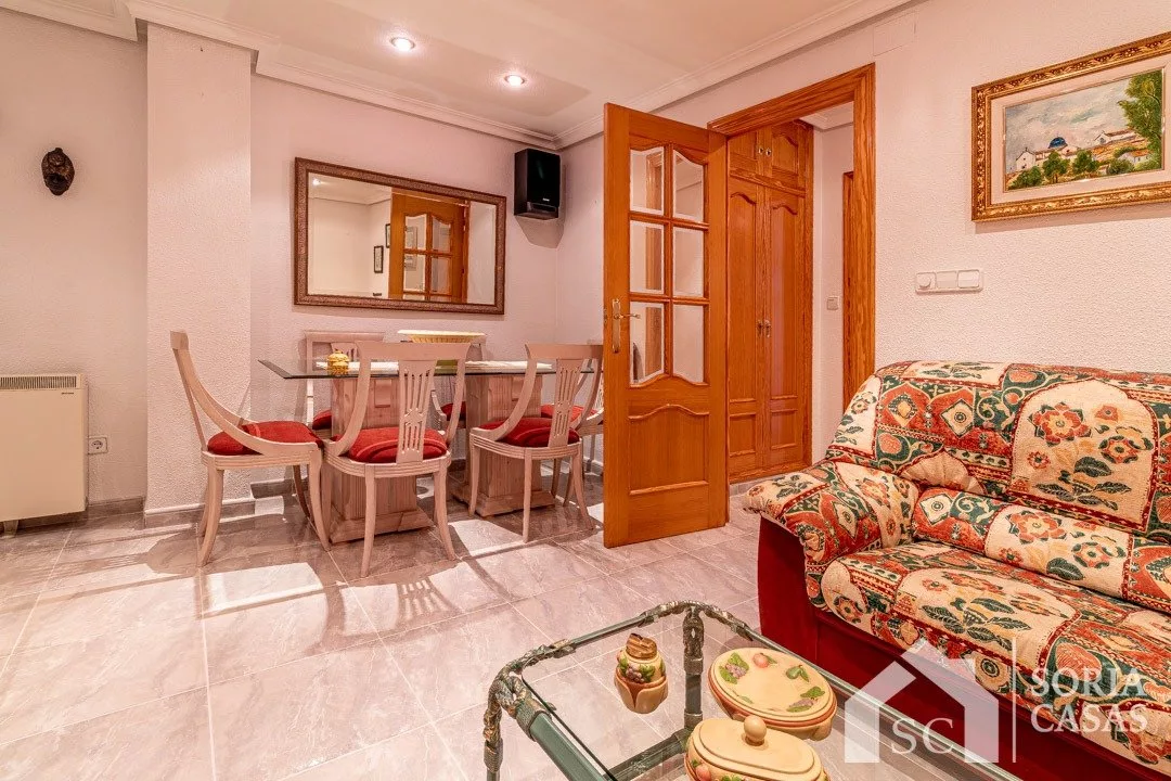 Apartment · 4 bed · 1 bath · 98 m² · Petrer — Photo 4 of 22