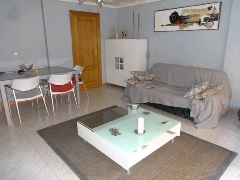 Apartment for rent in Av. alfonso xiii, Elda — Photo 3 of 20