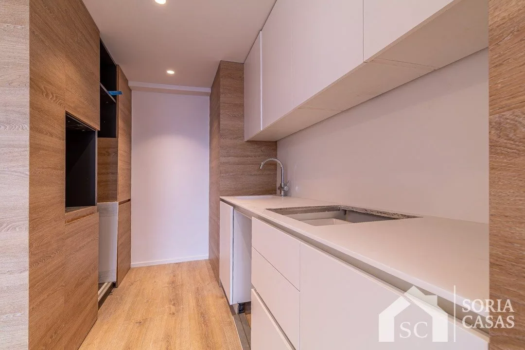 Apartment · 3 bed · 2 baths · 100 m² · Elda — Photo 3 of 17