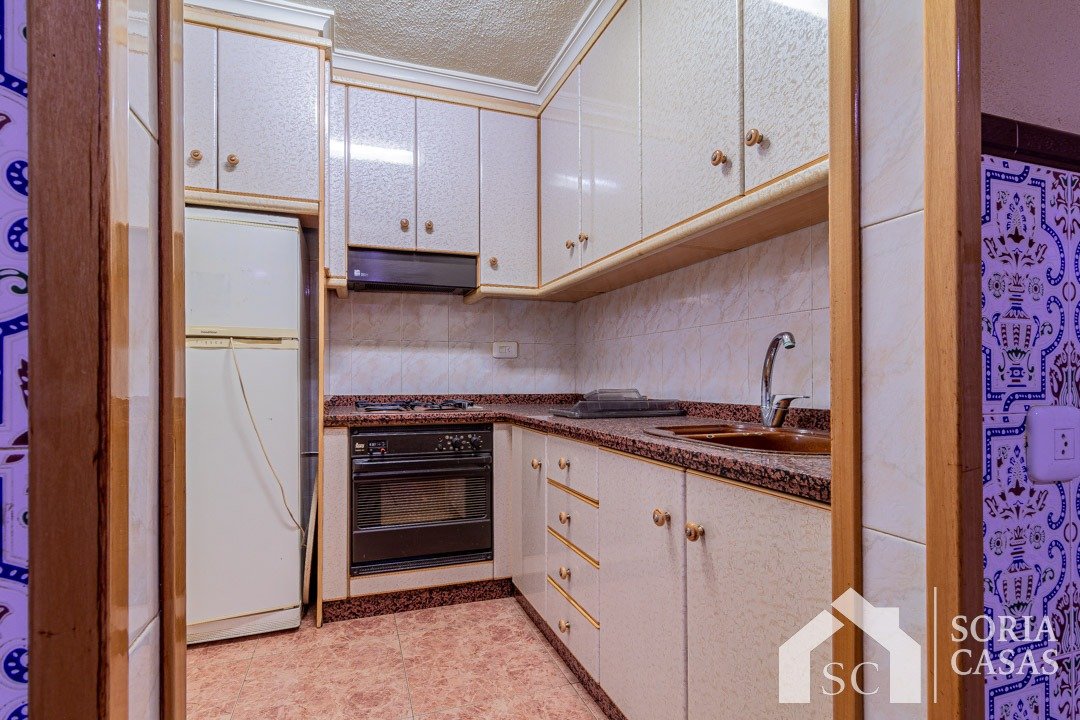 piso de 4 dormitorios con ascensor — Foto 3 de 22