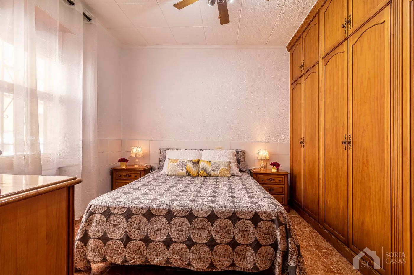 Casa independiente de 3 dormitorios. — Foto 4 de 16